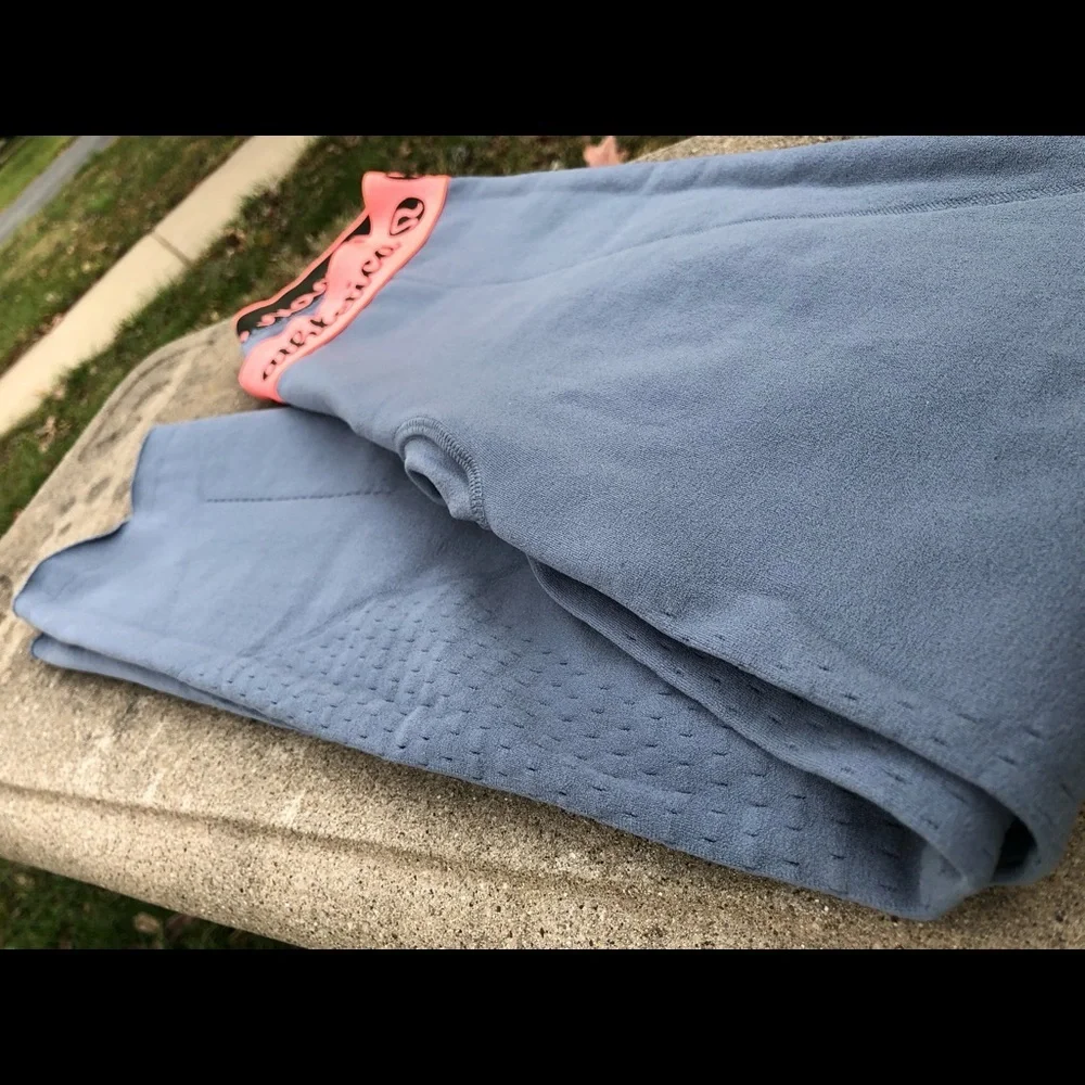 Lululemon‎ Time Warp Tights Blue Denim Sz M